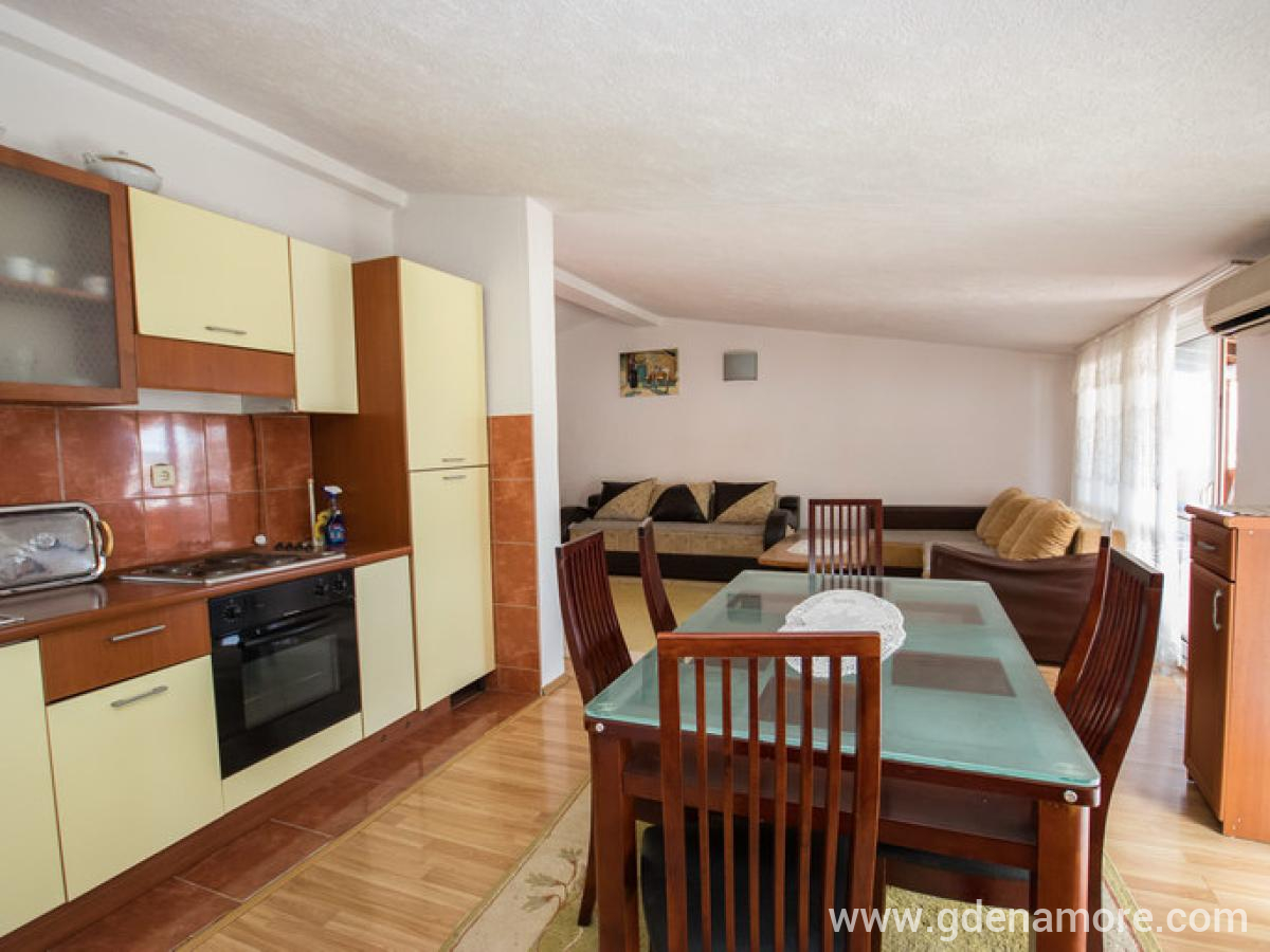 Apartmani Martinović, privatni smeštaj u mestu Dobre Vode, Crna Gora - Martinovic_08