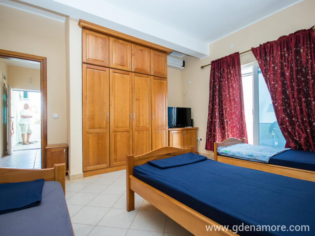 Apartmani Martinović, privatni smeštaj u mestu Dobre Vode, Crna Gora - Martinovic_3